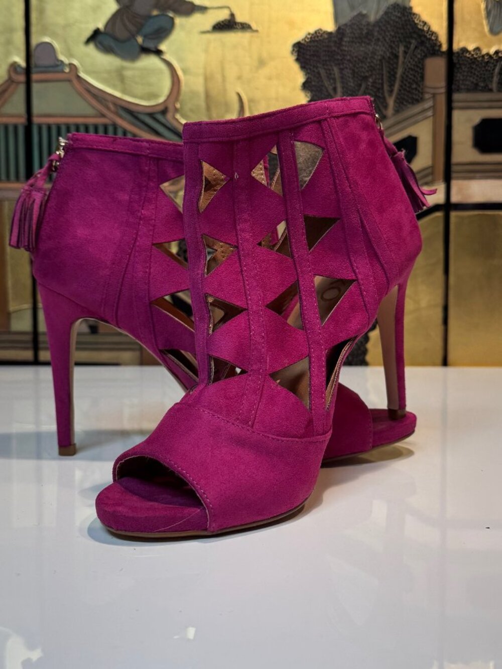 Size 9 XOXO Perfection Condition
